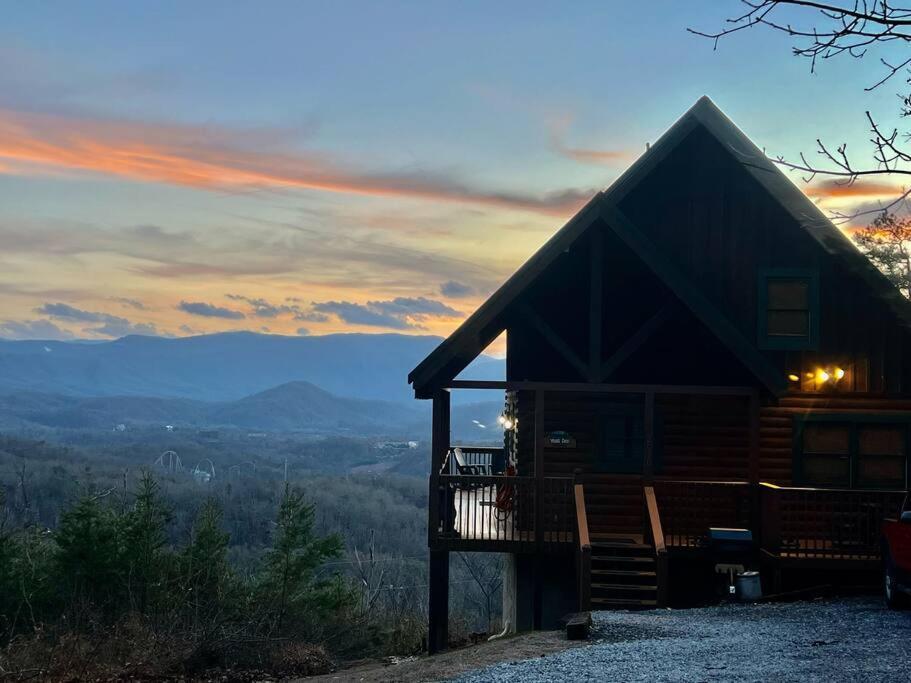 Yogi'S Den: Breathtaking Views! 3 Min To Dollywood, On 1 Acre! Villa Sevierville Exterior photo